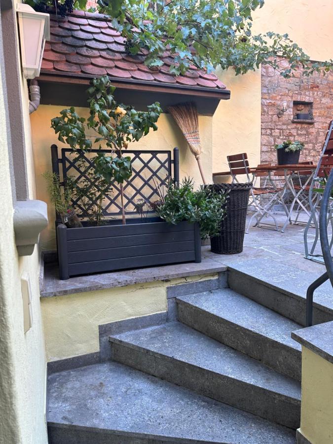 Vinopresso Gmbh - Cafe Roemer Prichsenstadt Εξωτερικό φωτογραφία